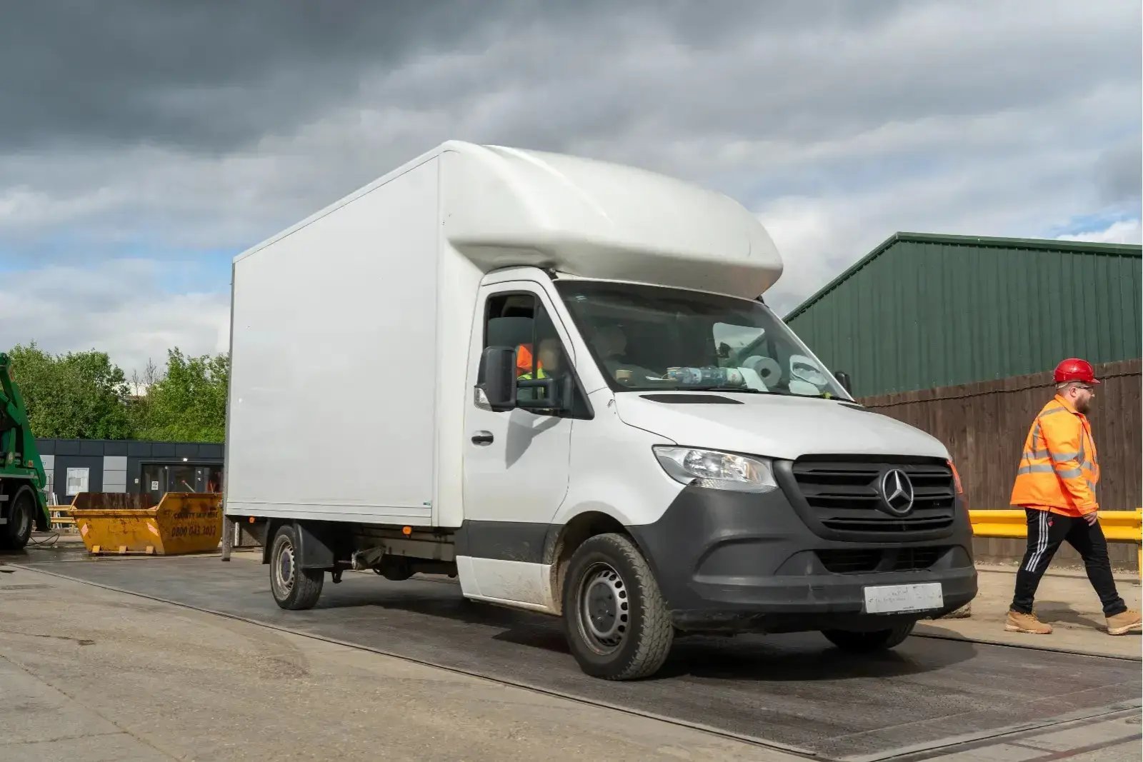 Eco-St-Albans-Van-Vehicle-Weighbridge-Medium-1-Blurred Eco-St-Albans-Van-Vehicle-Weighbridge-Medium-1-Blurred