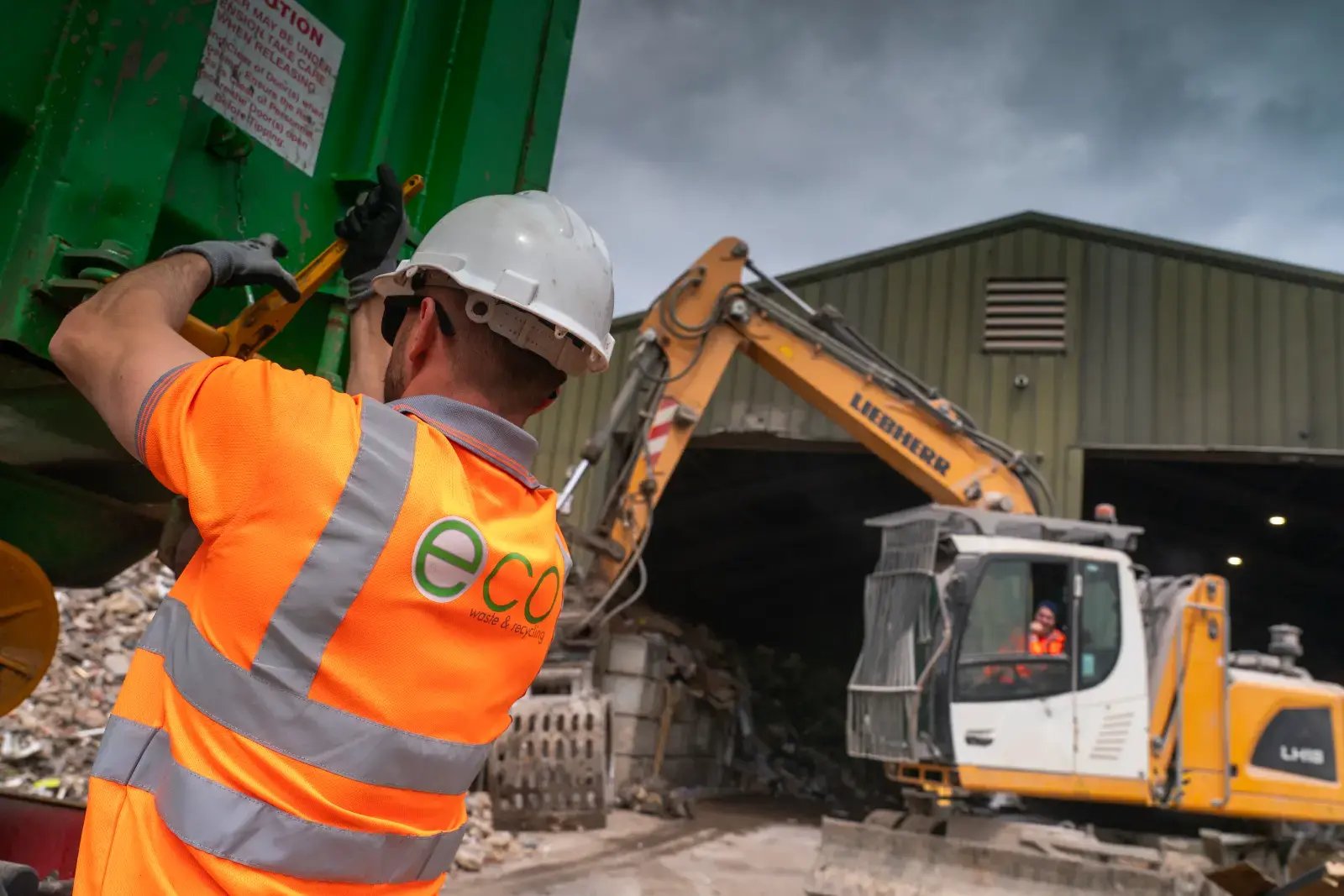 Eco-St-Albans-Yard-Vehicle-Staff-PPE-Closeup-1 Eco-St-Albans-Yard-Vehicle-Staff-PPE-Closeup-1
